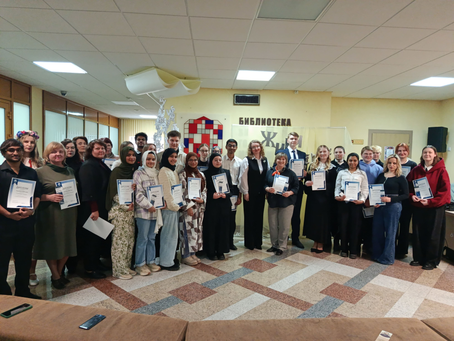 «Живи в веках, родное слово!»